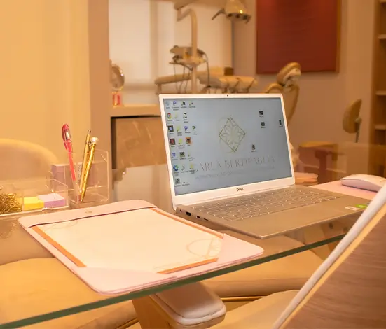 CLINICA DRA CARLA - 2